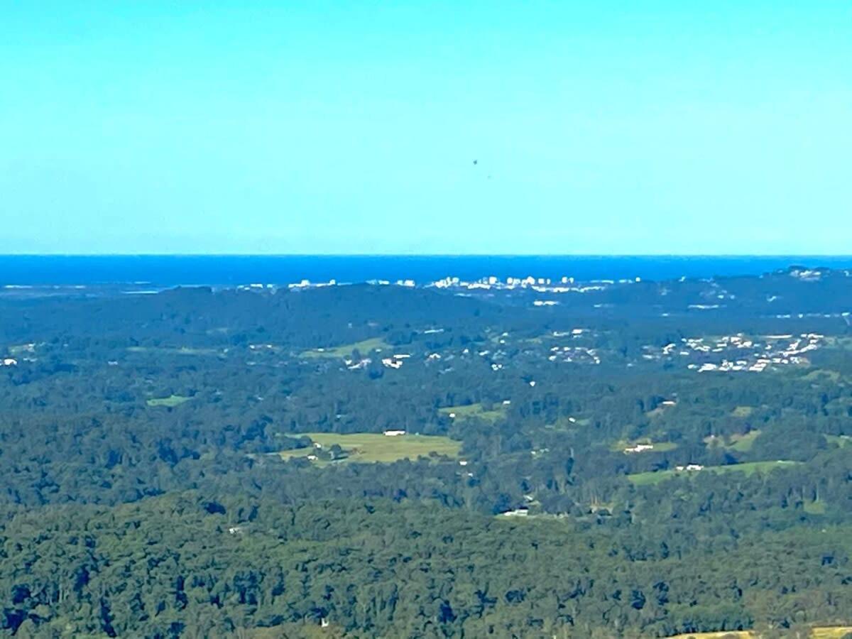 Flaxton Garden Home With Spectacular Coastal Views Montville Luaran gambar