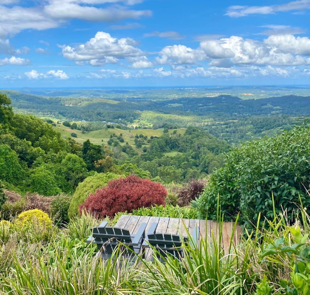 Flaxton Garden Home With Spectacular Coastal Views Montville Luaran gambar